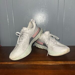 Nike React Infinity Flyknit Runner shoes